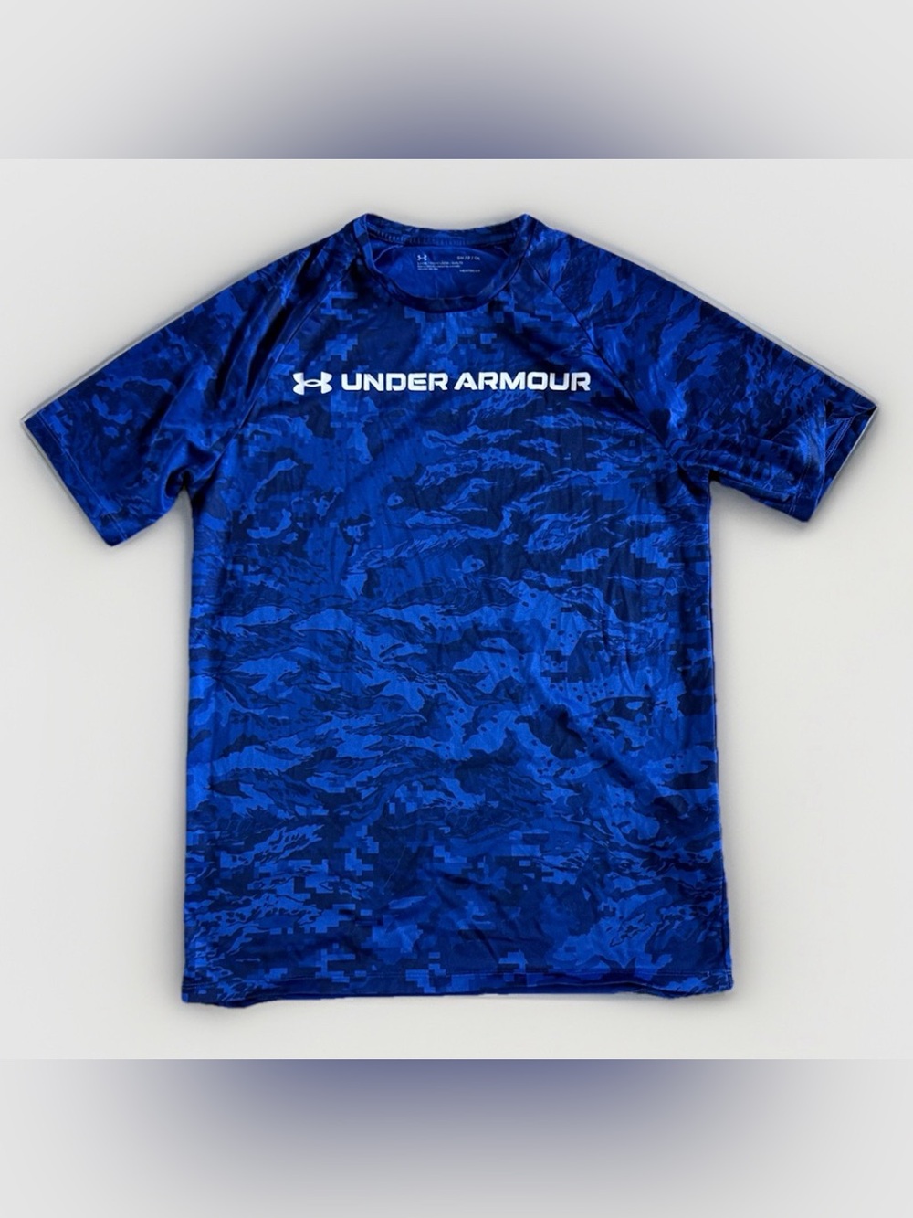 Under Armour Blue Camo HeatGear Athletic Tee Size Small